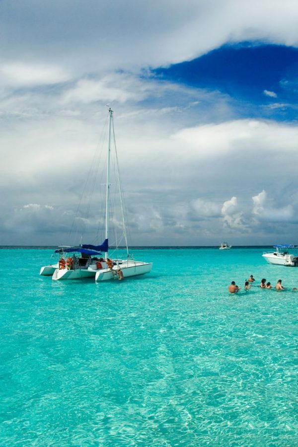 CATAMARÁN Y DELFINES A CAYO BLANCO DESDE VARADERO