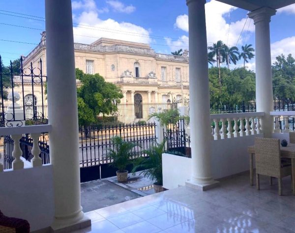 Alojamientos en el Vedado ,La Habana.Cuba